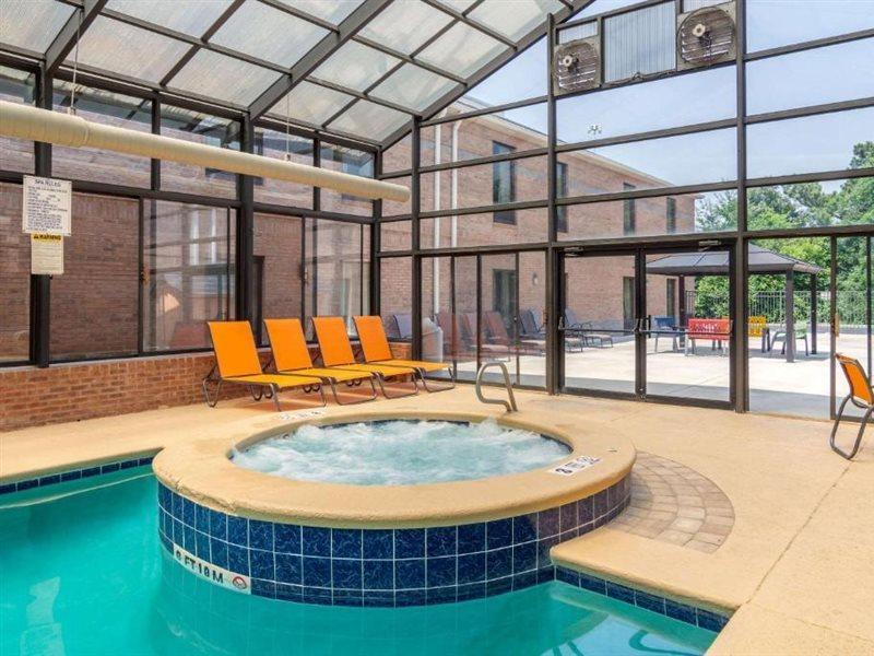 Comfort Inn & Suites Perry National Fairgrounds Area Esterno foto