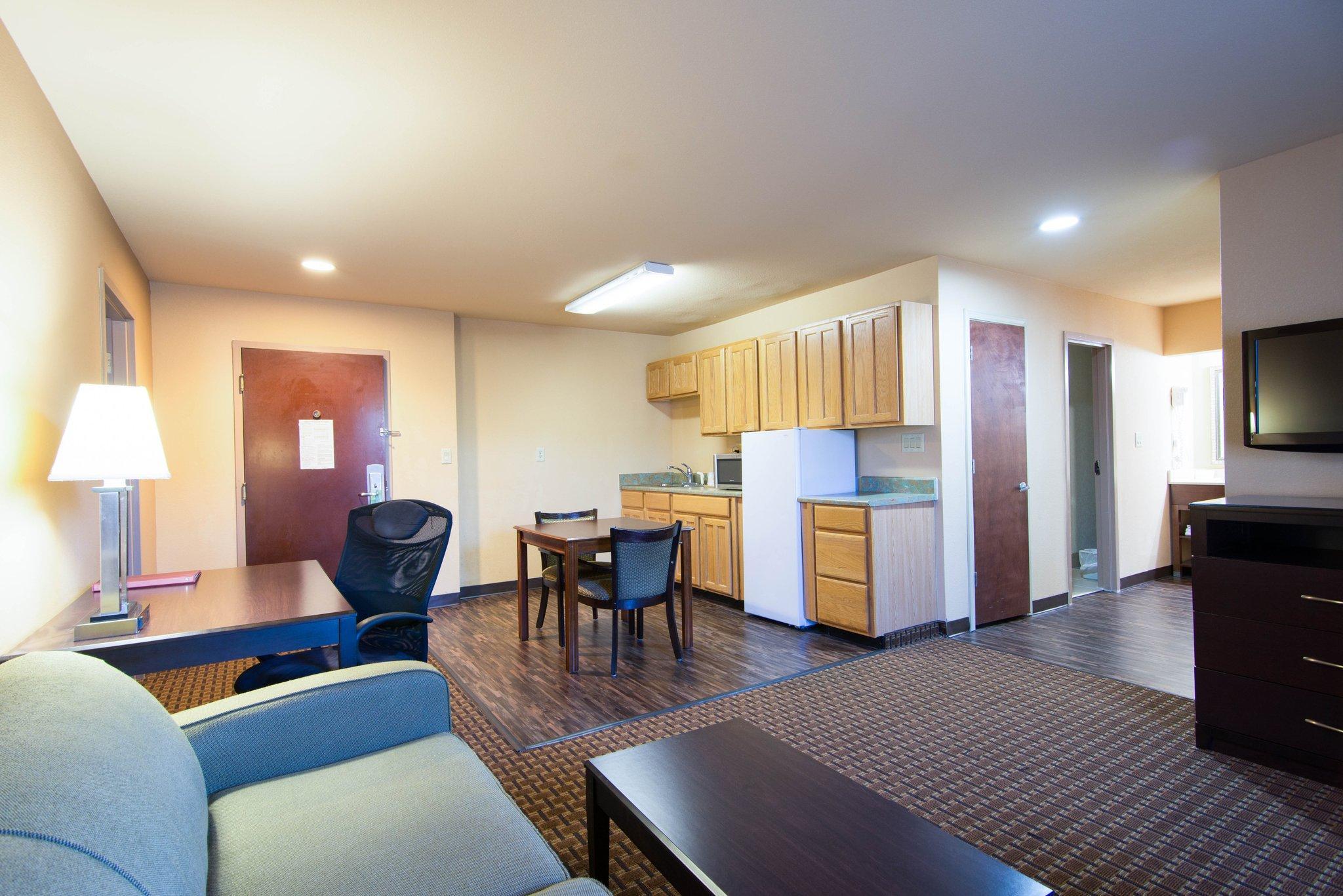 Comfort Inn & Suites Perry National Fairgrounds Area Esterno foto