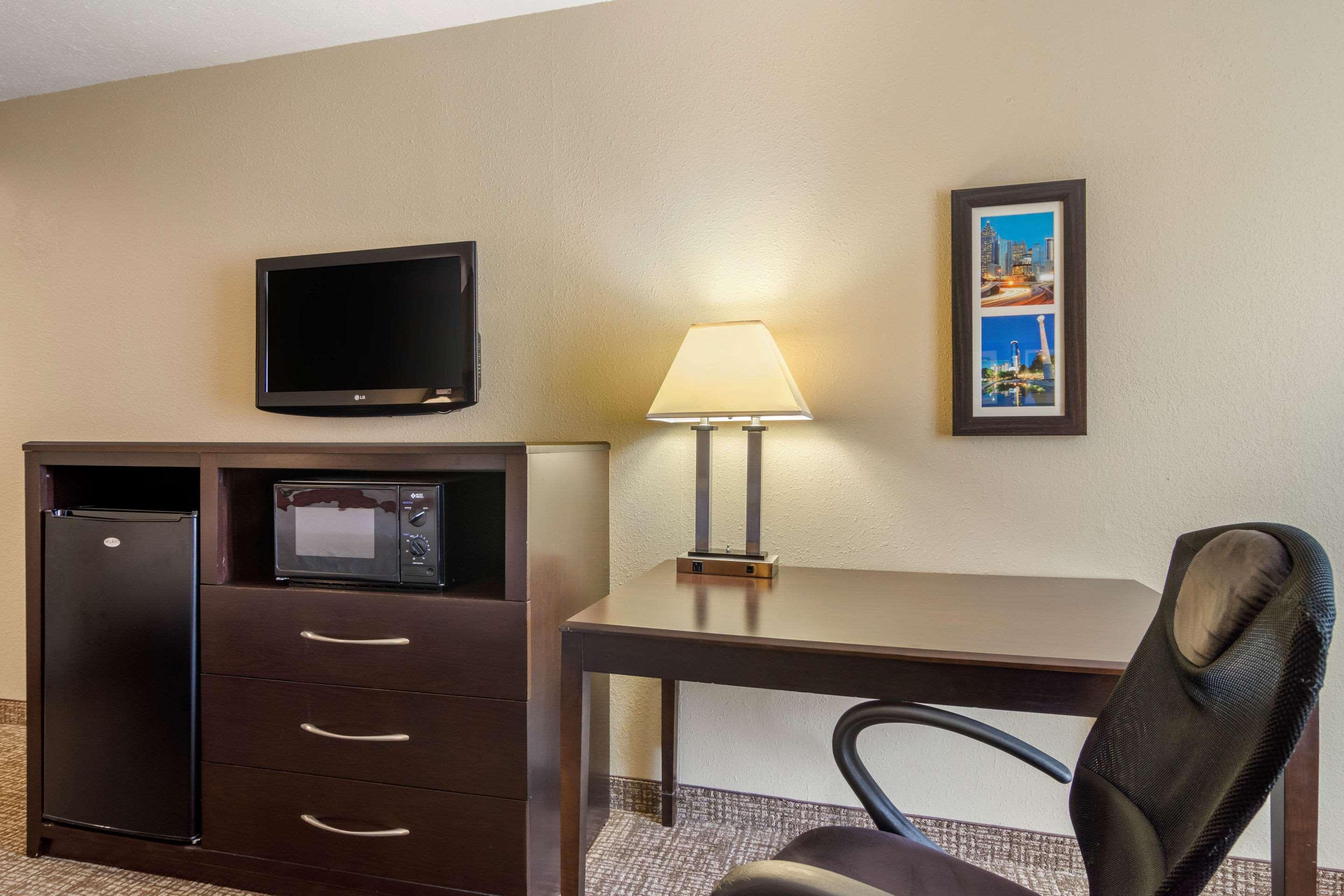 Comfort Inn & Suites Perry National Fairgrounds Area Esterno foto